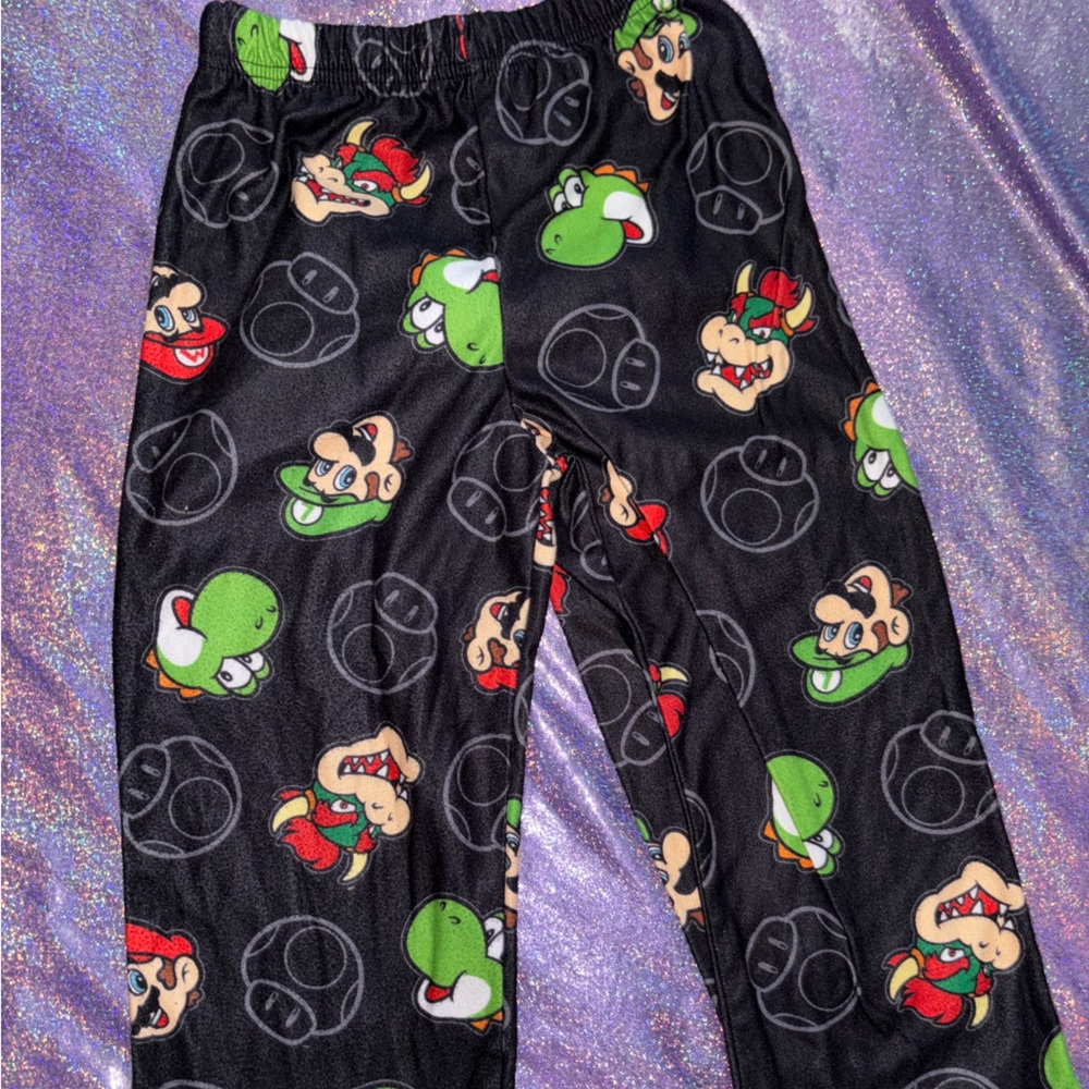 Boys Mario has pajama pants